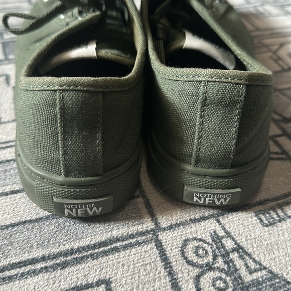 Nothing New Classic Low Top - Picture 3 of 8